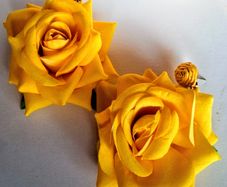 Realistic Yellow Extravagant Rose with Raffia Woven Stud Earrings