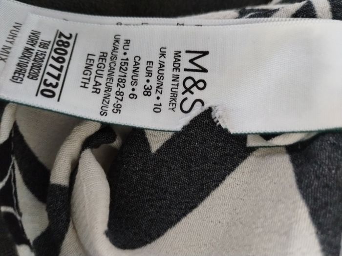 M&S Collection black and white chevron print dress - size 10