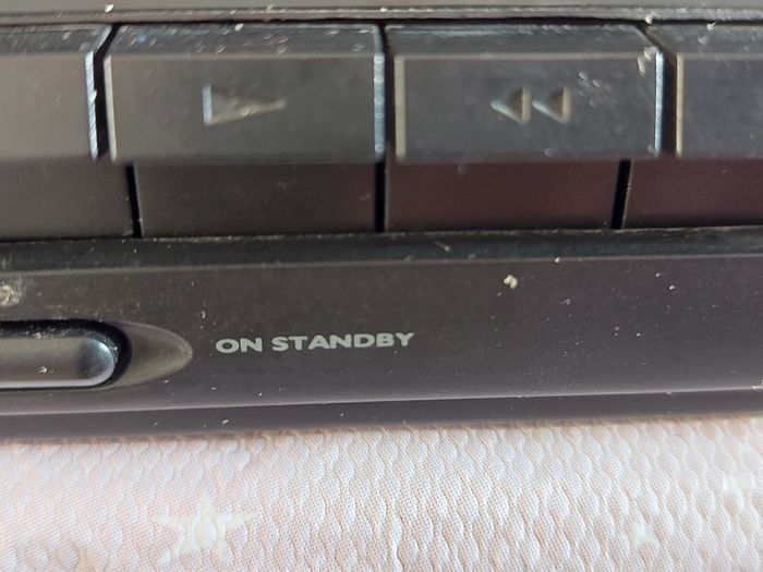 Amstrad Digital Mini HiFi Music System, Model. Micro 1000, Radio, Tape, CD and AUX, all in working order and in very good condition