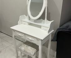 Kids Vanity Unit with Stool