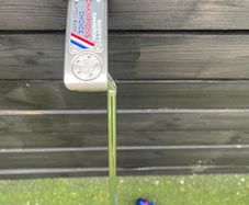 Scotty Cameron Champions Choice Button Back 33