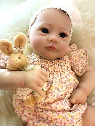 doll     very cute reborn baby doll