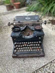 FREE Typewriter