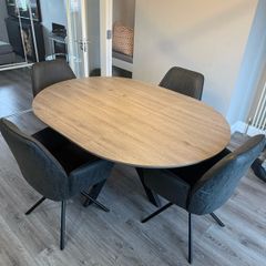 Dinning Table and Chairs