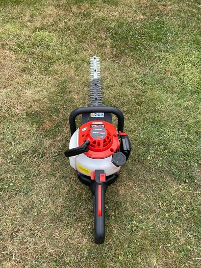 hedge trimmer