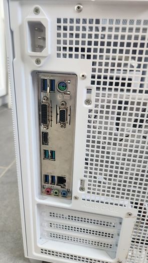 Gaming pc / parts