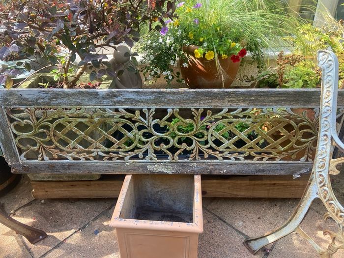 Garden bench ends