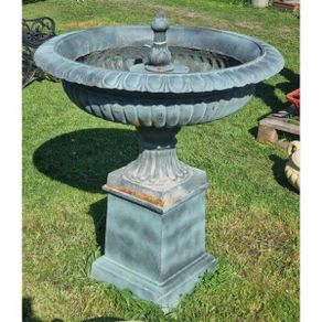 Large Toulouse Urn Fountain CH-R-1798