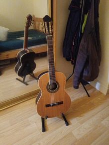 Classic guitar need it gone 50eu only today