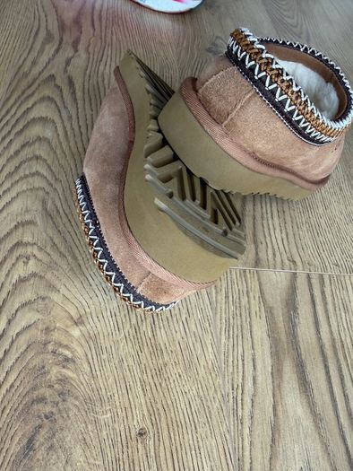 ugg slipper
