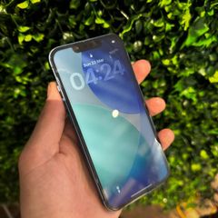 iPhone 13 unlocked