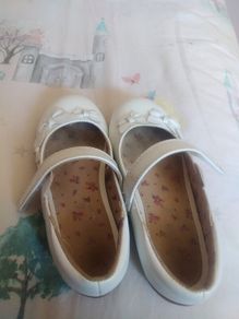 girls white shoes size 10