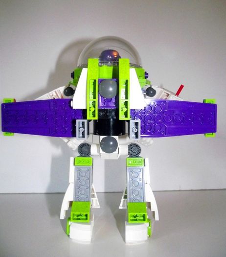 Lego Toy story 7592: Construct-a-Buzz (2010)