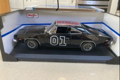 Dodge Charger General Lee 1/18 Maisto Rare Black edition