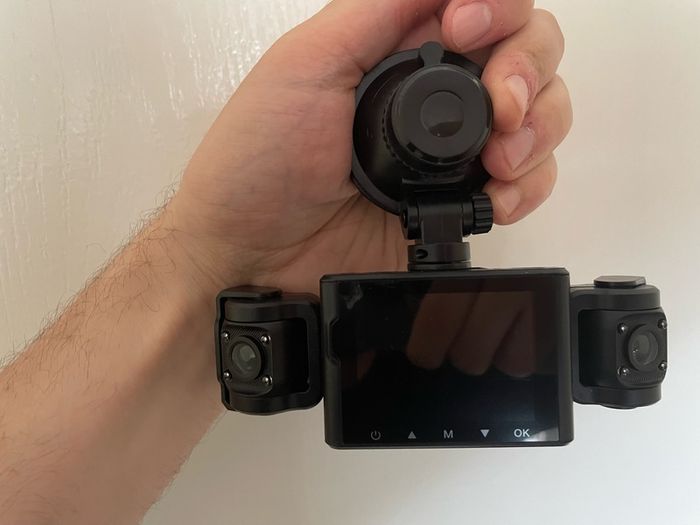 Car Dash Cam with 3 Cameras