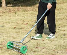 Heavy Duty Garden Rolling Lawn Aerator Steel Grass Roller