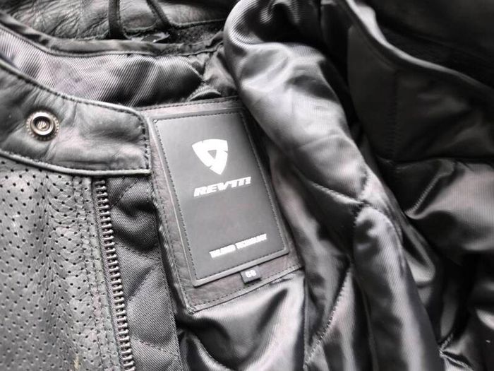 Revit Stewart Air Motorbike Leather Jacket Size XXL