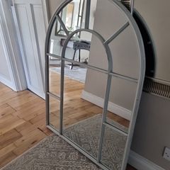 arch mirror