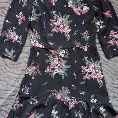 E4 SALE!!  Black Warehouse Dress. Size 8