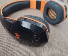 headphones