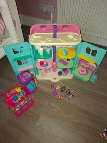 Gabby Dollhouse and Party bus