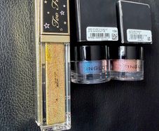 Too Faced Lemon Zest Glitter Eyeshadow + Inglot AMC Pigments 136/119 Bundle