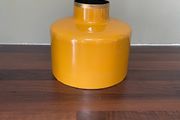 Mustard vase