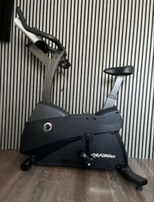 Life fitness c1 exercise bike