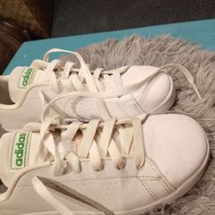 3.5 (36) white ladies adidas shoes