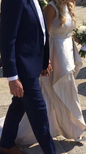 Stunning unique wedding dress size 10.