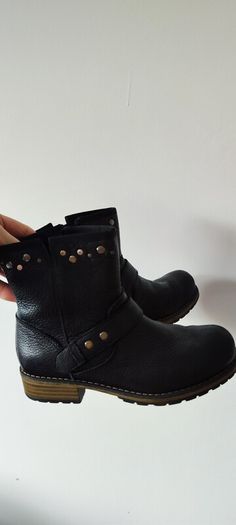 Clarks leather boots