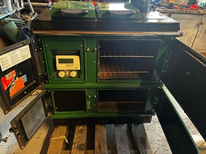 stanley oil twin series 100k BTU's
