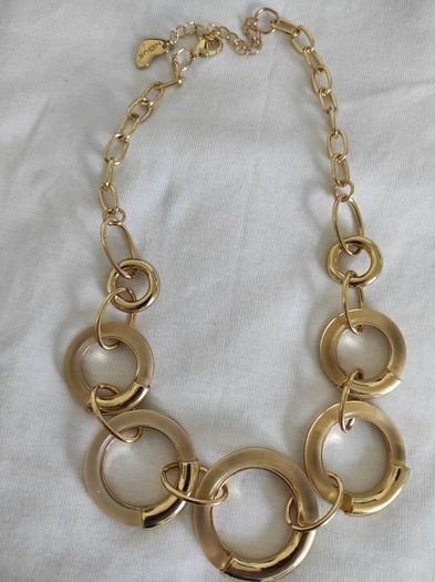Nour London necklace