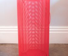 Round metal wire bin/basket with handle