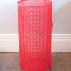 Round metal wire bin/basket with handle