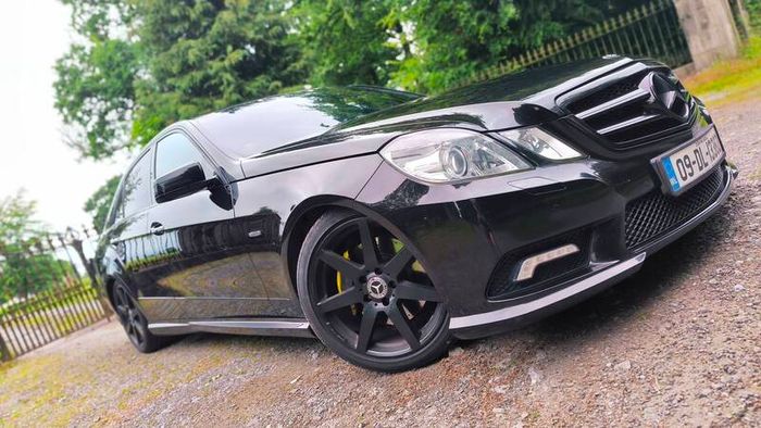 Mercedes E250 CDI - Bi-Turbo 204 HP, AMG line