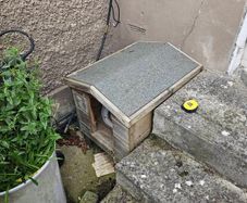Cat/small Dog outdoor house