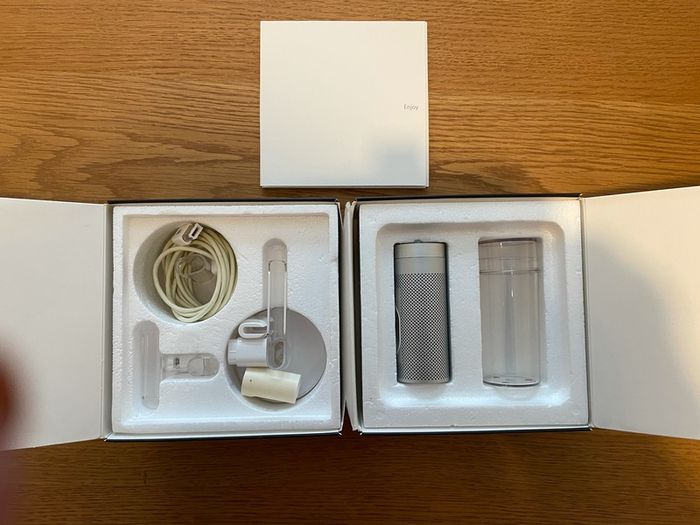 Apple iSight Webcam + Noise Suppression Microphone