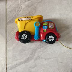 Pull along truck