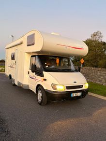 Camper