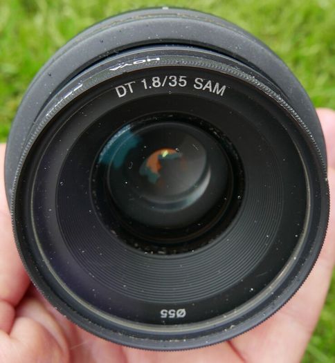 Sony SAL-35F18 DT 35mm f/1.8 Lens