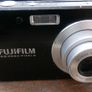Fujifilm Digital Camera FinePix J15fd 8.2MP-works well Image 3