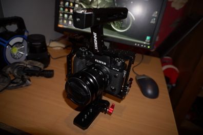 Camera Cage Rig  Arca-Swiss plate on