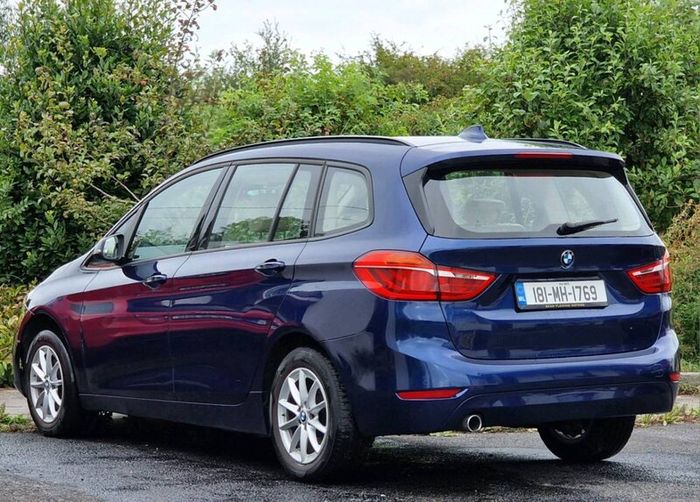 BMW 218d 2 Series - 7 seat