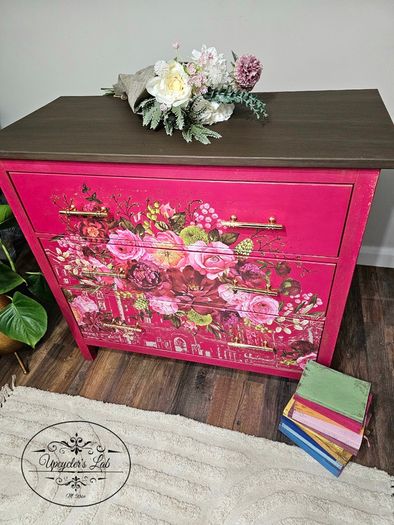 Chest of drawers