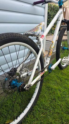 Specialized P1 Dirt Jump Bike