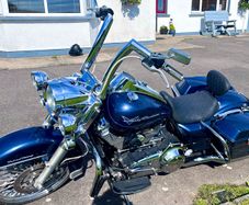 2009 Harley Davidson Road King FLHR