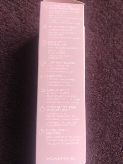Tanning milk for Face and Body with natural moisturizing ingredients