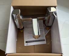 Bath mixer tap