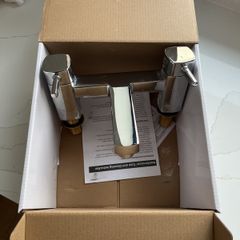 Bath mixer tap